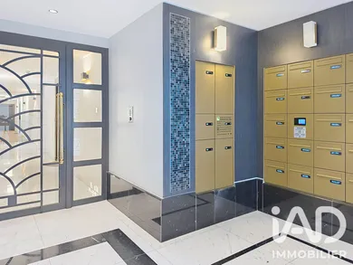 Apartment in Antony (92160)