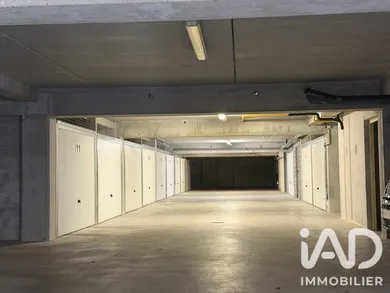 Parking in Fouesnant (29170)