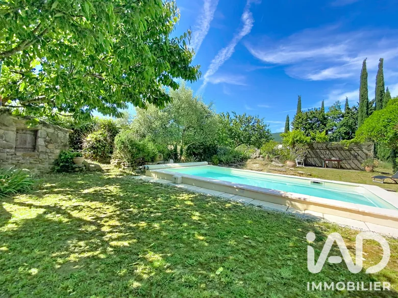 Maison 12 pièces 332 m² · à Marsanne · 332 m² · 620 000 €