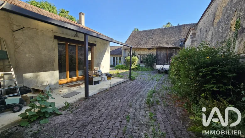 Maison 4 pièces 103 m² · à Villeneuve-la-Guyard · 103 m² · 149 000 €