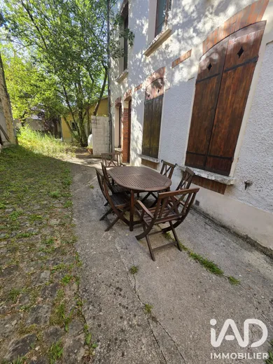 Immeuble à Dormans (51700)