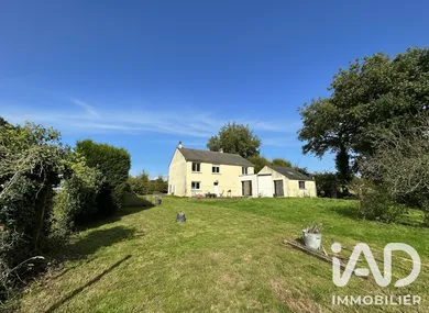 Maison de campagne à Saint-Sulpice-la-Forêt (35250)