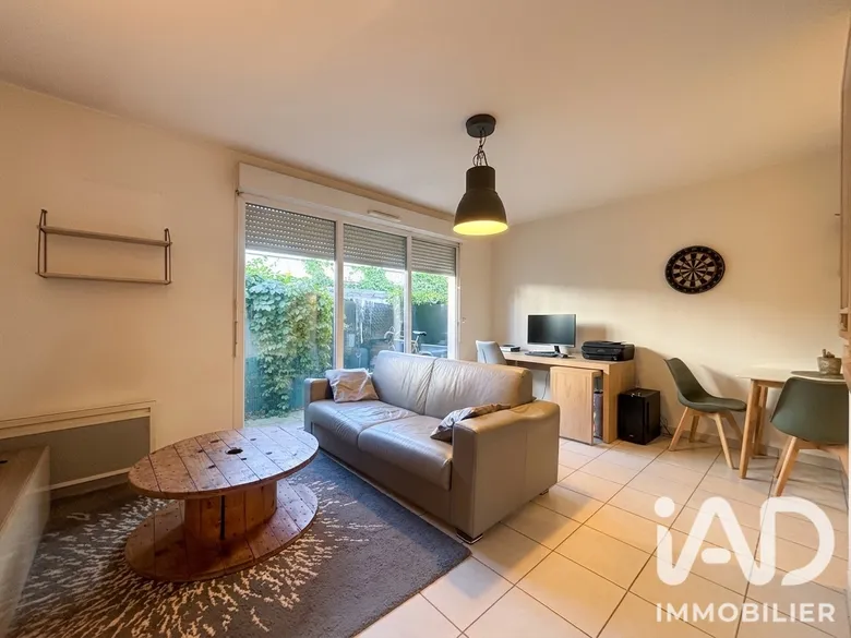 Appartement 2 pièces 43 m² · à Vénissieux · 43 m² · 157 500 €
