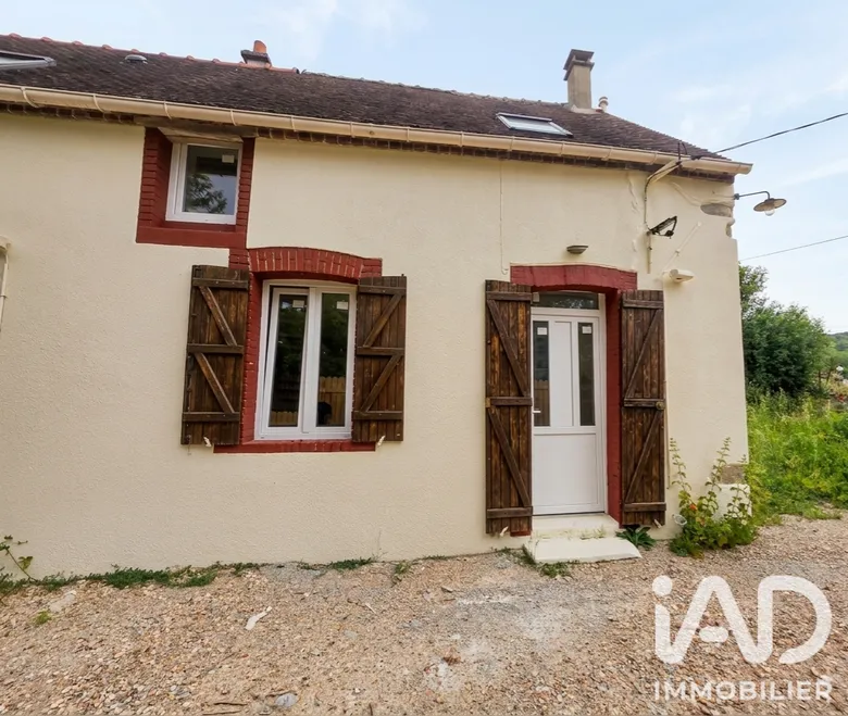 Maison 3 pièces 45 m² · à Armeau · 45 m² · 720 €/mois