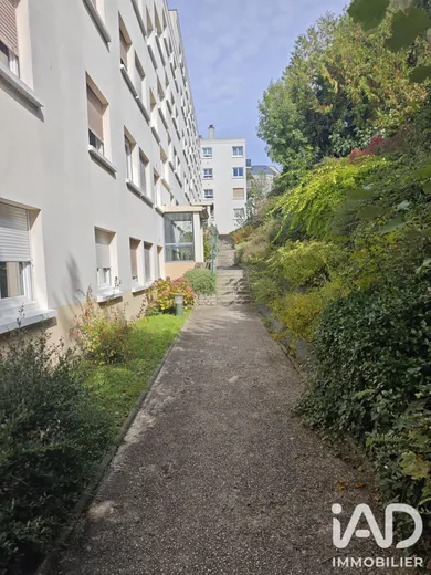 Apartment in Le Mans (72000)