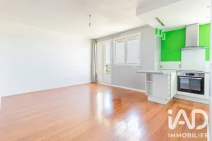 Apartment in Morsang-sur-Orge (91390)