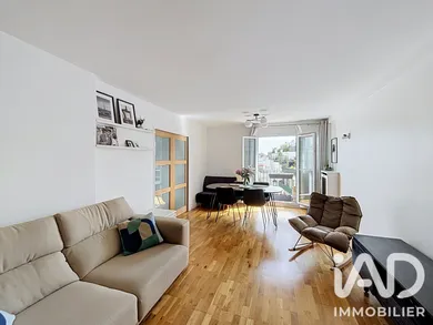 Appartement à Courbevoie (92400)