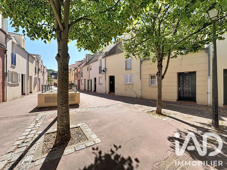 Maison 7 pièces 133 m² · à Rueil-Malmaison · 133,4 m² · 975 000 €