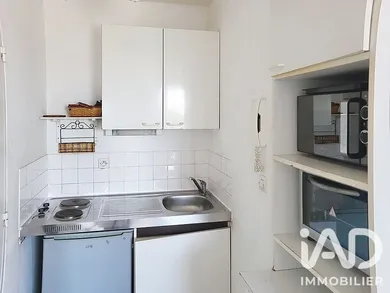 Studio à Nantes (44300)