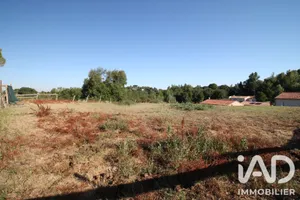 Terrain à Monclar-de-Quercy (82230)