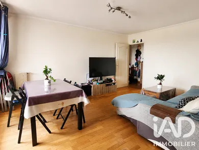Apartment in Saint-Ouen-l'Aumône (95310)
