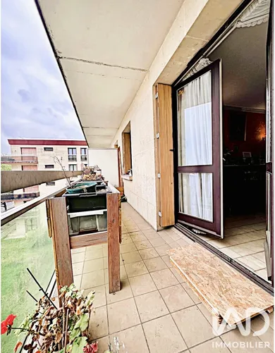 Apartment in Le Bourget (93350)