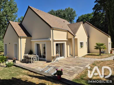 House in Gambais (78950)