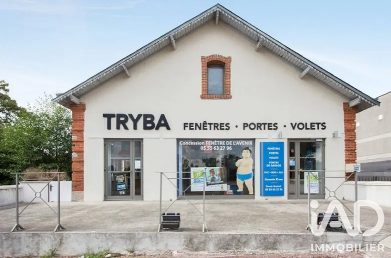 Local commercial 400 m² · à La Souterraine · 400 m² · 298 000 €