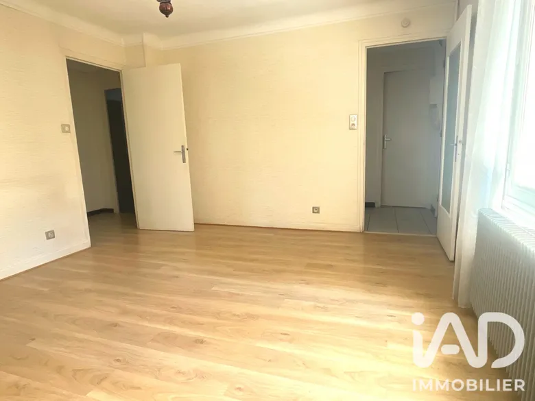 Appartement 3 pièces 59 m² · à Grenoble · 59 m² · 70 000 €