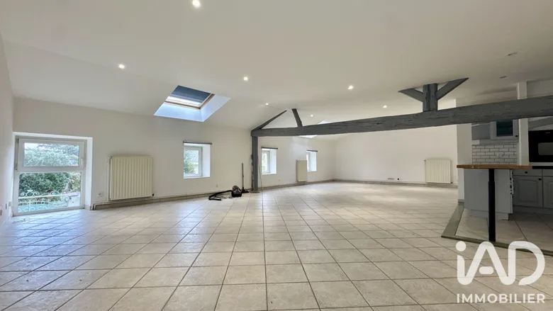 Appartement 5 pièces 154 m² · à Argancy · 154 m² · 1 120 €/mois
