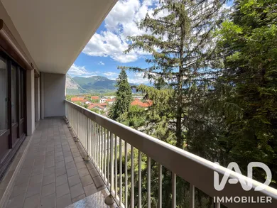 Appartement à Sassenage (38360)