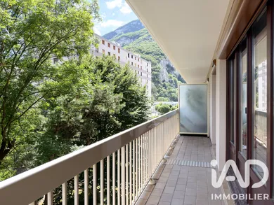 Appartement à Sassenage (38360)