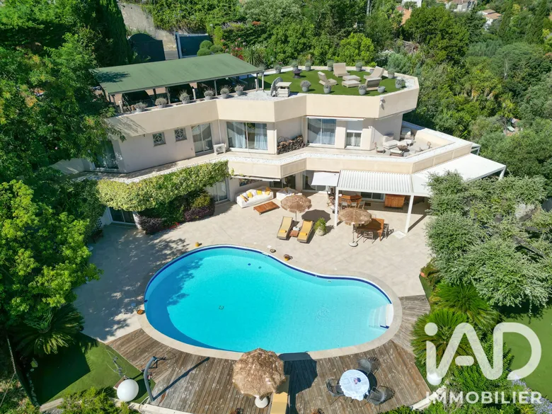 Maison 8 pièces 280 m² · à Cannes · 280 m² · 2 590 000 €