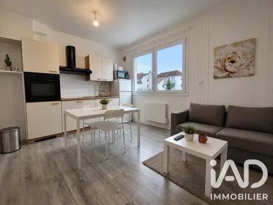 Immeuble à Rouen (76100)