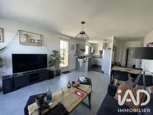 Apartment in La Rochelle (17000)