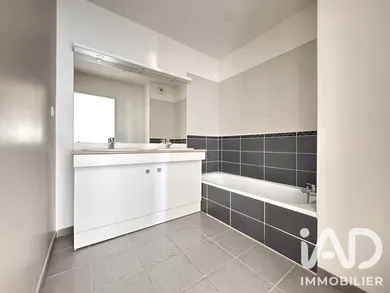 Apartment in Toulouse (31200)