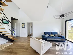 House in Aren (64400)
