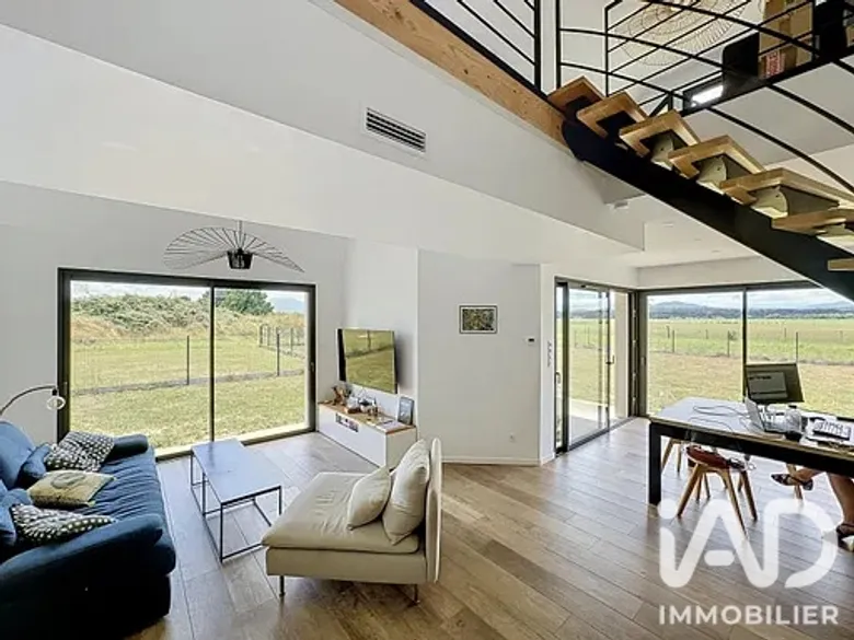 Maison 6 pièces 161 m² · à Aren · 161 m² · 389 000 €