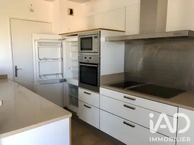 Apartment in Aubagne (13400)