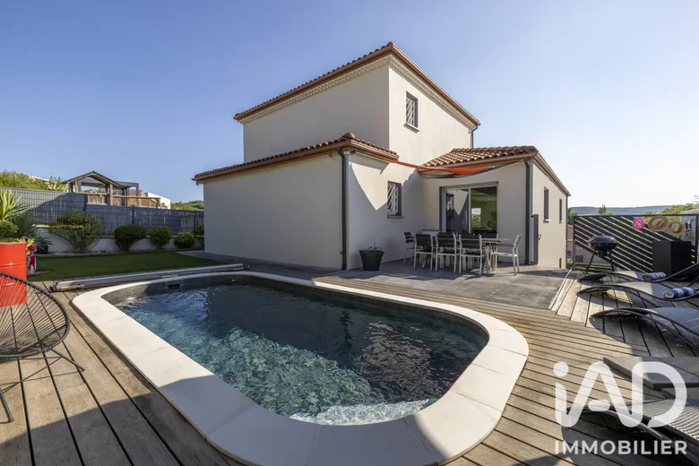Maison 5 pièces 156 m² · à Le Cendre · 156 m² · 515 000 €