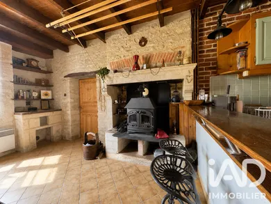 Maison de village à saint sulpice en pareds (85410)