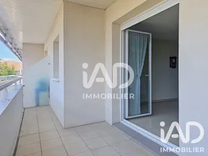 Apartment in Le Haillan (33185)