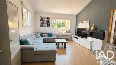 Maison de campagne à PERTUIS (84120)