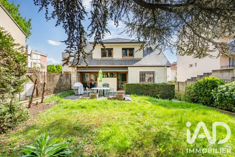 Maison 8 pièces 190 m² · à Noisy-le-Sec · 190 m² · 485 000 €