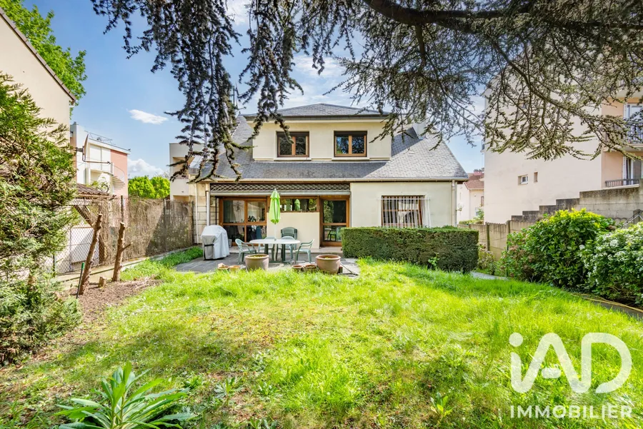Maison d'architecte à Noisy-le-Sec (93130) photo 3