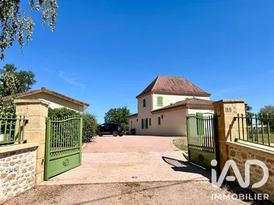 Maison traditionnelle à Nantheuil (24800)