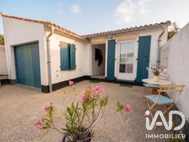 House in La Couarde-sur-Mer (17670)