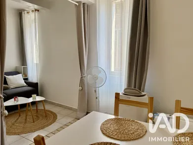 Appartement à Collobrières (83610)