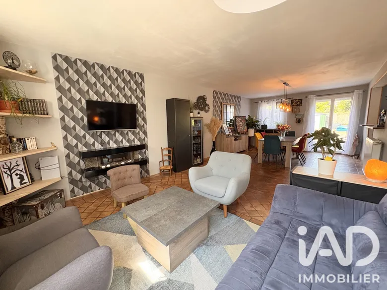 Maison 7 pièces 140 m² · à Cerny · 140,3 m² · 337 000 €