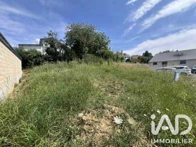 Building plot in Aiglemont (08090)