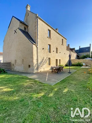 Maison à Douvres-la-Délivrande (14440)