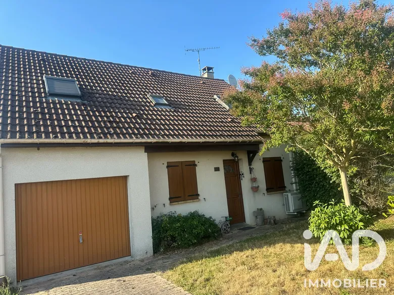 Maison 6 pièces 95 m² · à Varennes-sur-Seine · 95 m² · 243 000 €