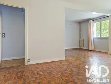 Appartement à Épinay-sur-Seine (93800)