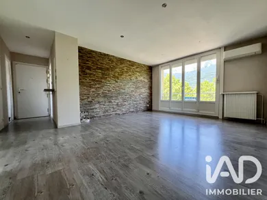 Appartement à Le Pont-de-Claix (38800)