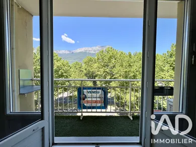 Appartement à Le Pont-de-Claix (38800)