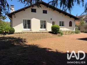 Traditional house in Pouilly-sous-Charlieu (42720)