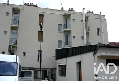 Immeuble à Clermont-Ferrand (63000)