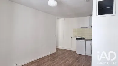 Studio à Paris (75011)