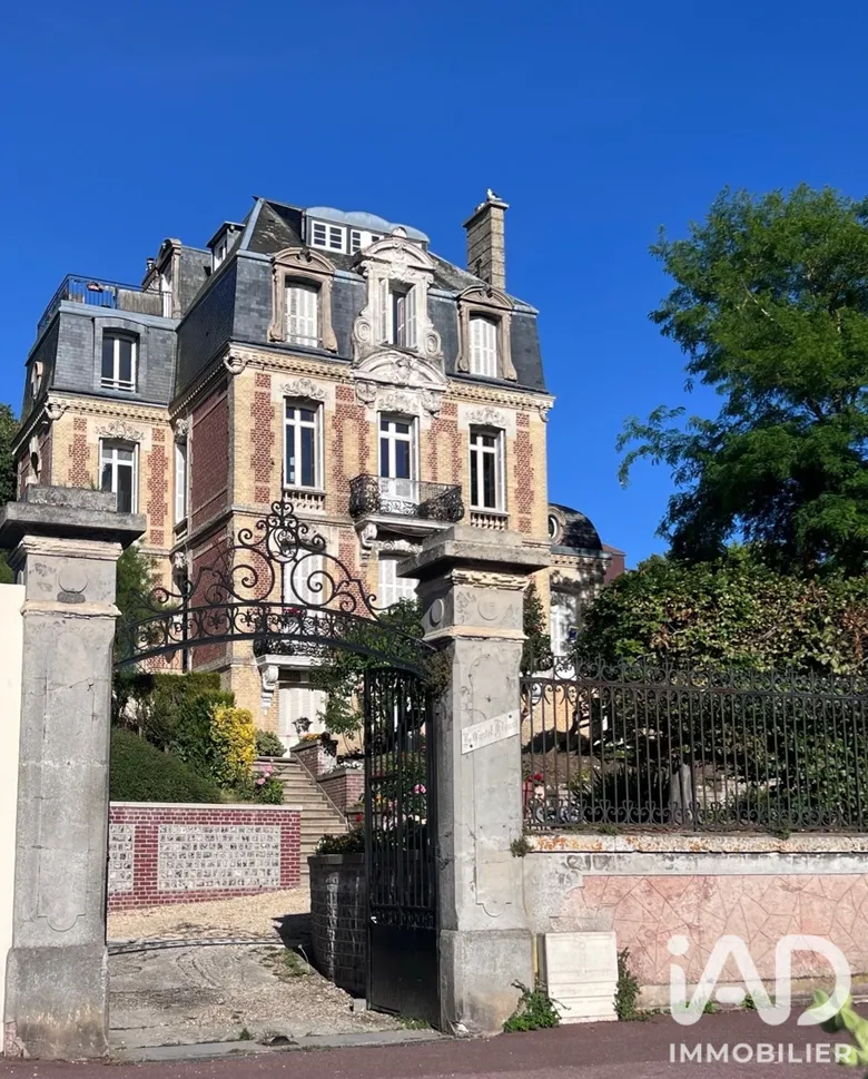 Appartement 4 pièces 87 m² · à Saint-Valery-en-Caux · 86,6 m² · 289 000 €