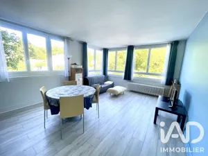 Apartment in Fontenay-sous-Bois (94120)